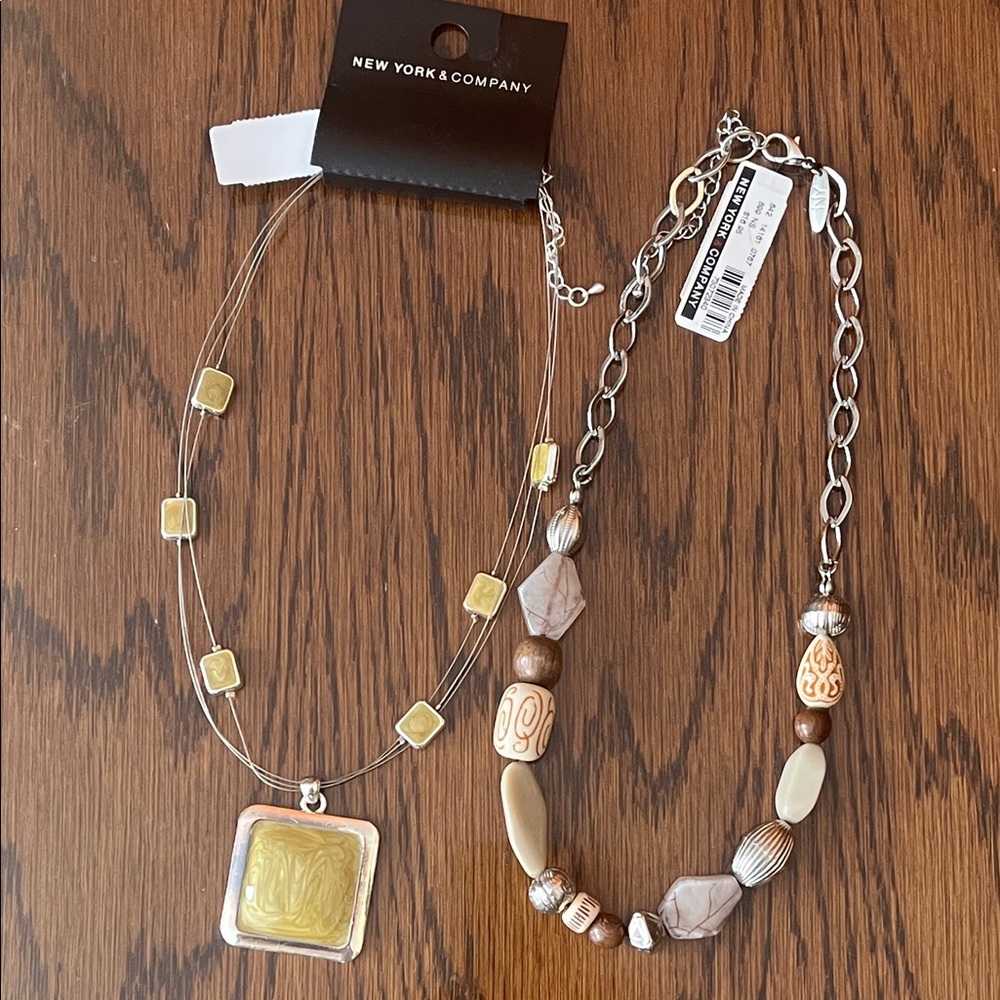 New York and Company bundle of necklaces